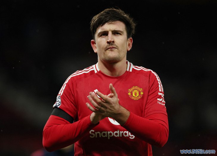 Man United gia hạn hợp đồng với Harry Maguire - Ảnh 1.